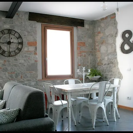 Apartment Borc Dai Cucs Faedis