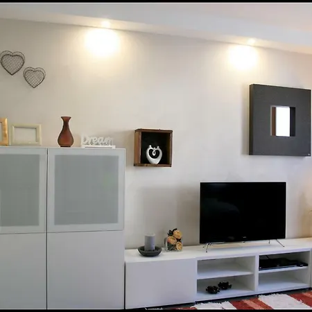 Apartman Borc Dai Cucs *